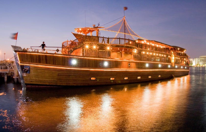 Rustar Floating Restaurant